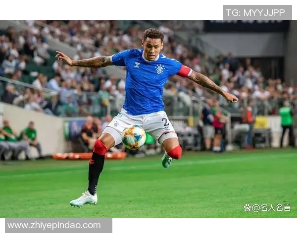 足球历史上最伟大的十位后卫盘点与分析